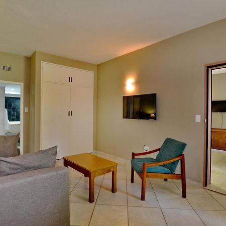 Sundown Country Estate Hotel Boshoek Exterior photo