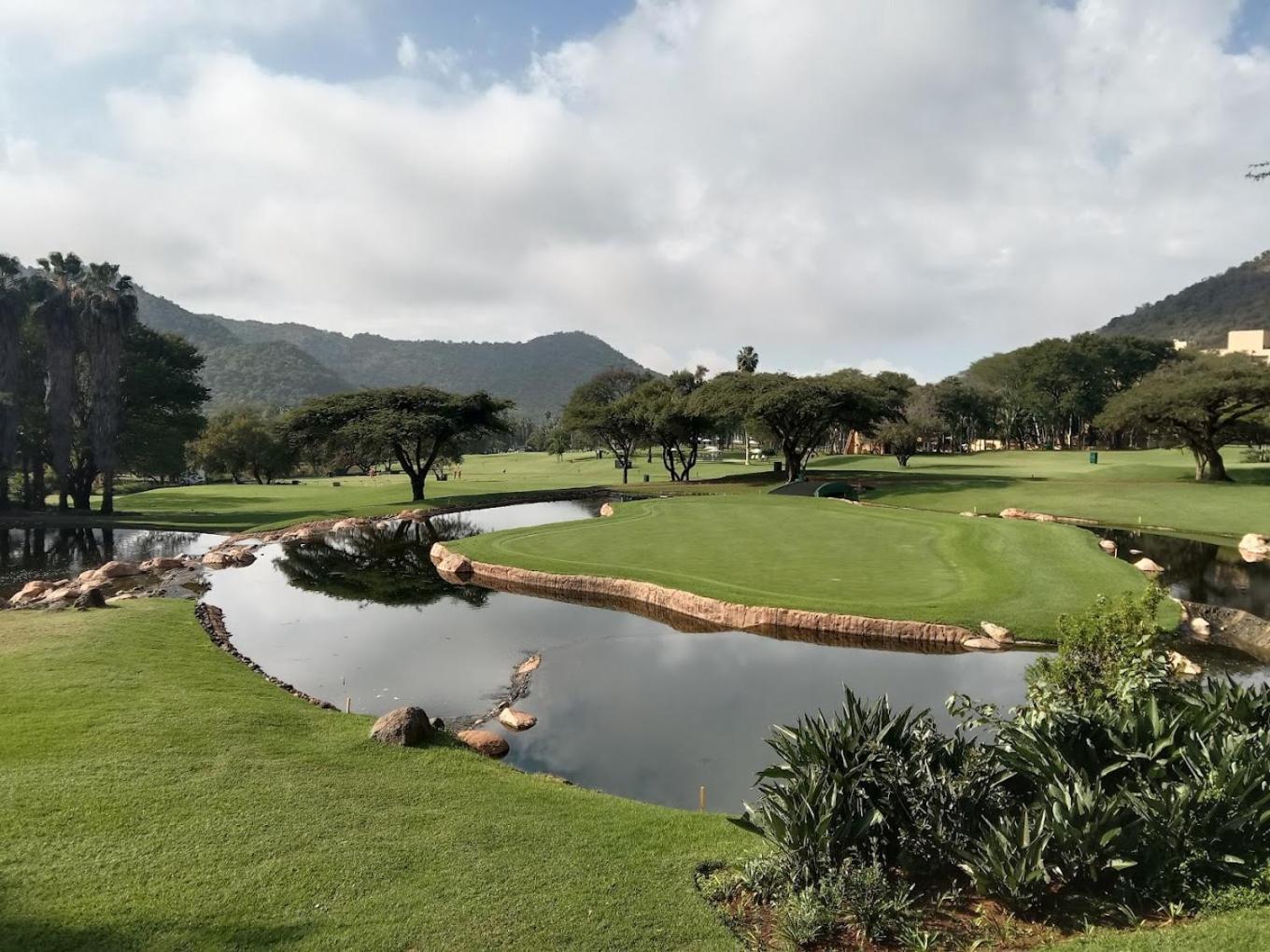 Sundown Country Estate Hotel Boshoek Exterior photo