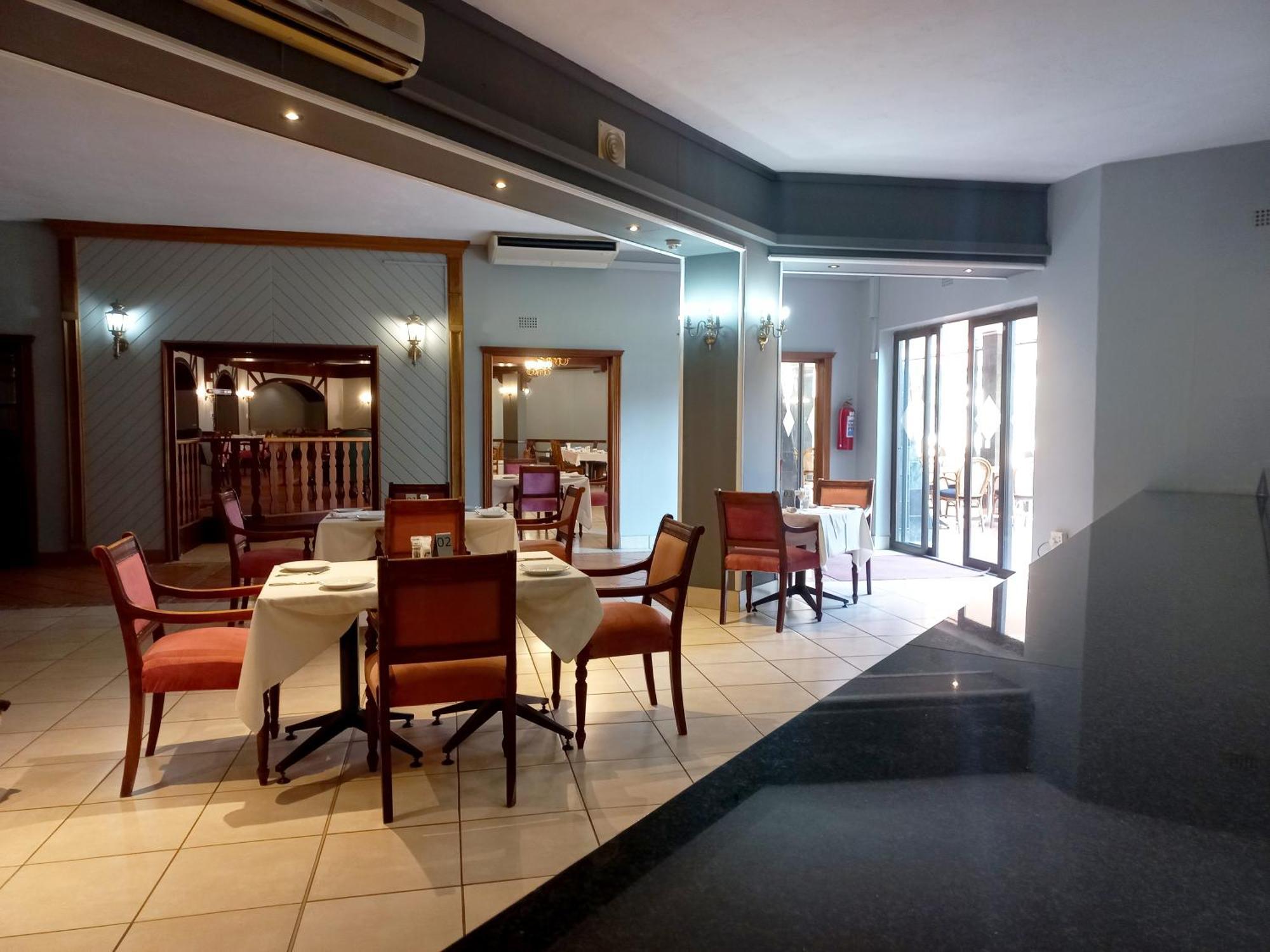 Sundown Country Estate Hotel Boshoek Exterior photo