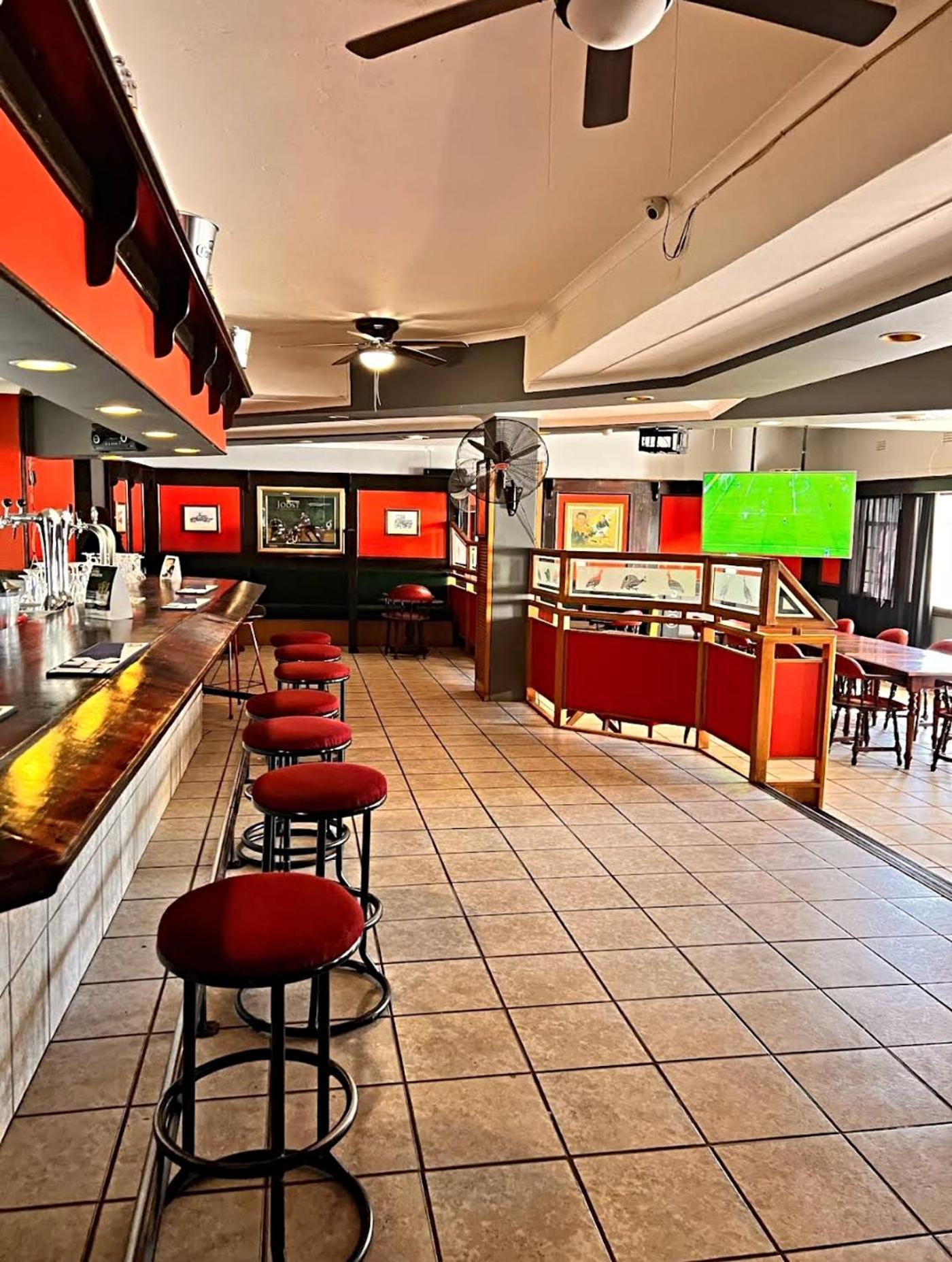 Sundown Country Estate Hotel Boshoek Exterior photo