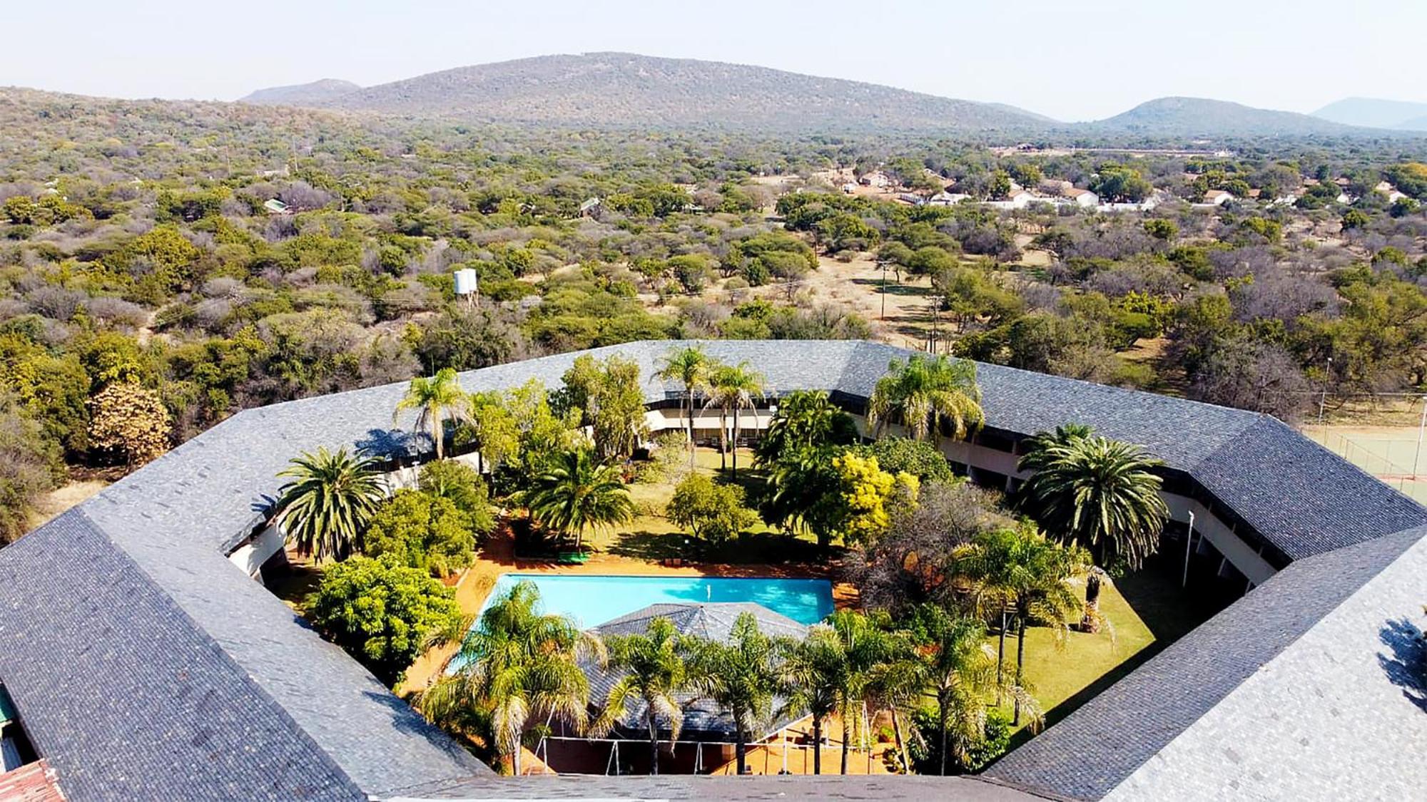 Sundown Country Estate Hotel Boshoek Exterior photo