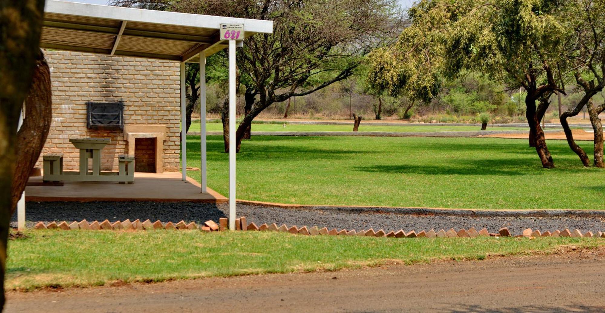 Sundown Country Estate Hotel Boshoek Exterior photo
